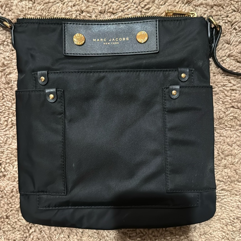 Marc Jacob’s nylon crossbody EUc